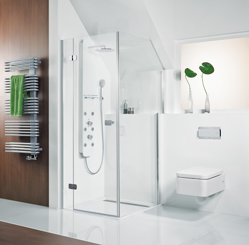 03 Premium Softcube Drehtür mit Seitenwand im Sondermaß.